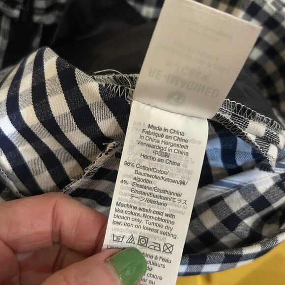 J Crew Navy Blue Gingham Check Remi Ankle Pants Button Detail Size 4T - Picture 6 of 11